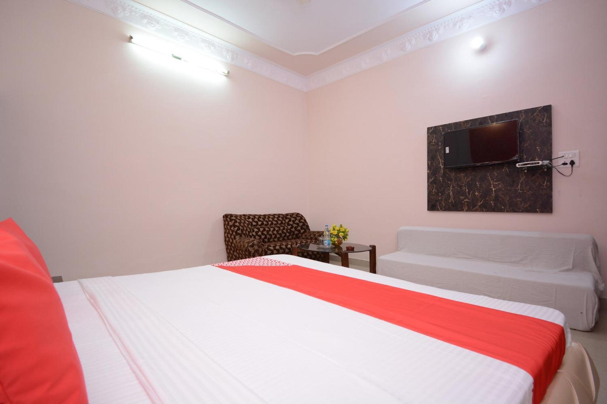 Hotel Asia Palace Pathankot Ngoại thất bức ảnh