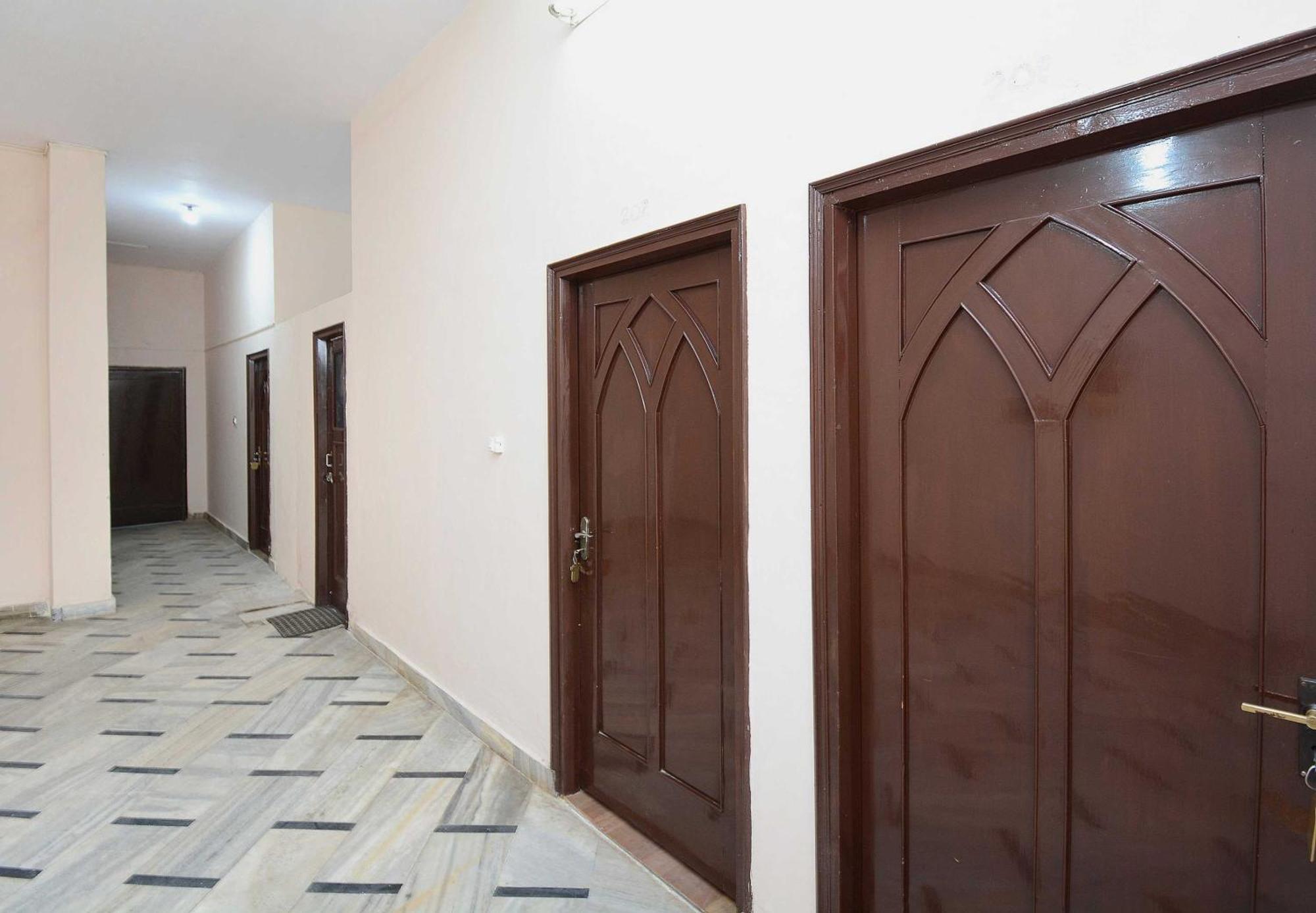 Hotel Asia Palace Pathankot Ngoại thất bức ảnh