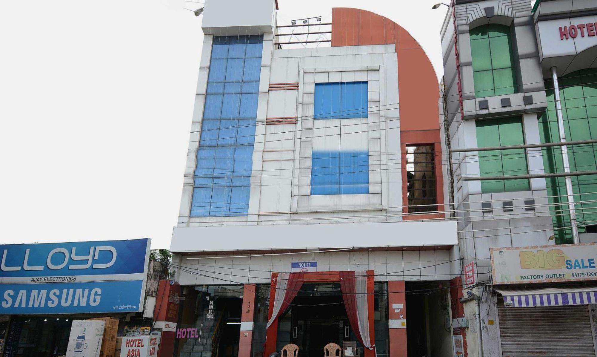 Hotel Asia Palace Pathankot Ngoại thất bức ảnh